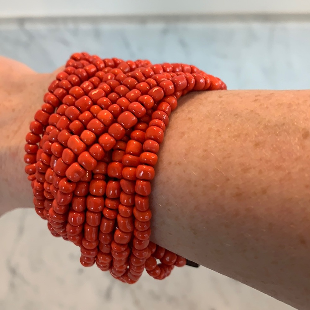 Bead bracelet
